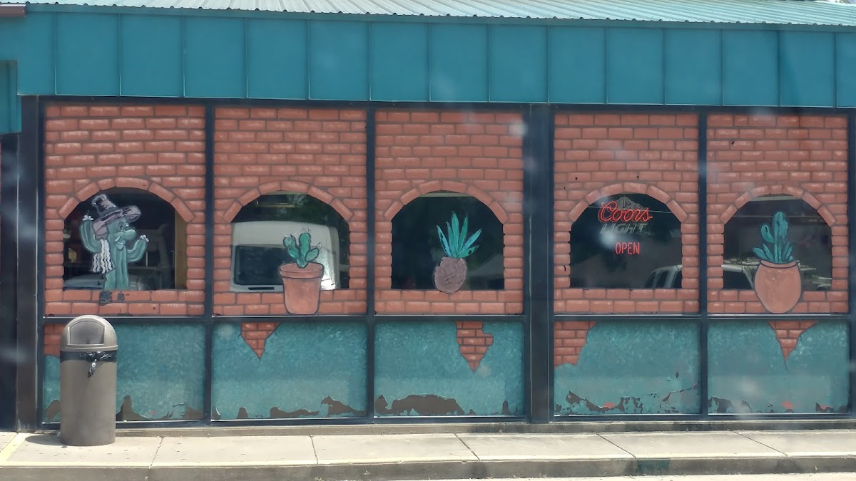 El Nopal Mexicana Restaurant